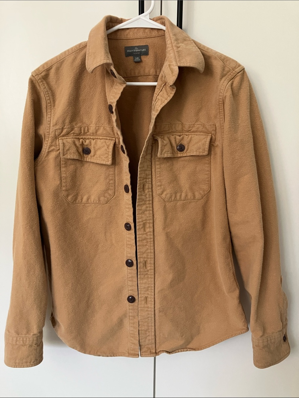 LL Bean Men’s Chamois Cloth shirt in color: Barley